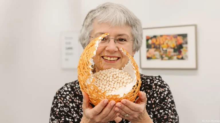 ‘Eierkunst’ in alle soorten en maten in Zeijen onthuld: je moet er echt een beetje gek voor zijn